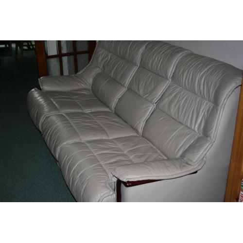Luxor sofa