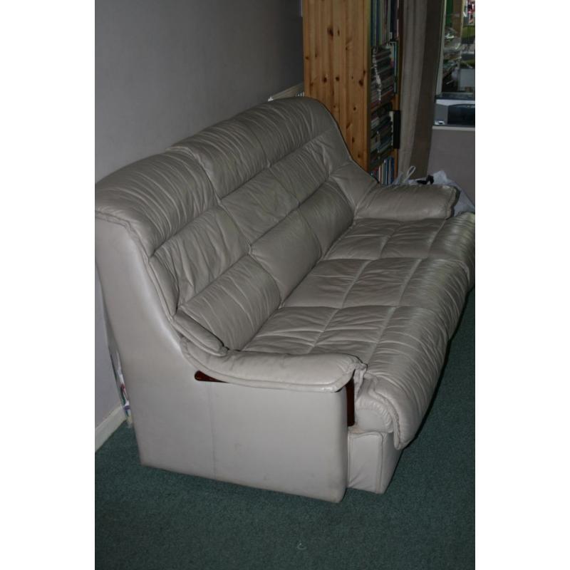 Luxor sofa