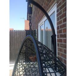 Ex Cond Swinging Wicker Egg Chair & Cushions