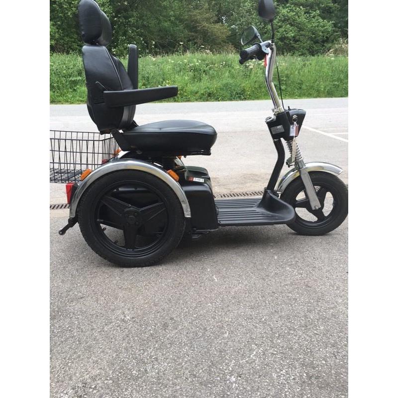 Mobility scooter