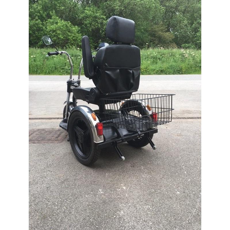 Mobility scooter
