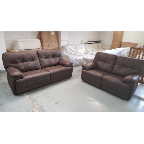 BRAND NEW Axis From ScS LEATHER 3 Seater Manual Recliner & 2 Seater Manual Recliner ***CAN DELIVER**