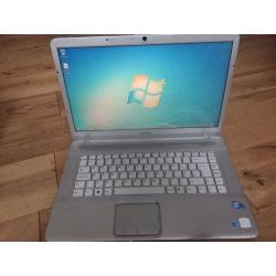 Sony Vaio (320hdd 4gb ram)
