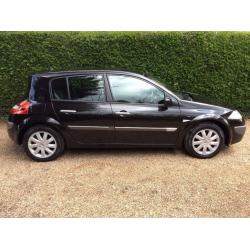 Renault Megane 1.6 VVT Dynamique 5dr
