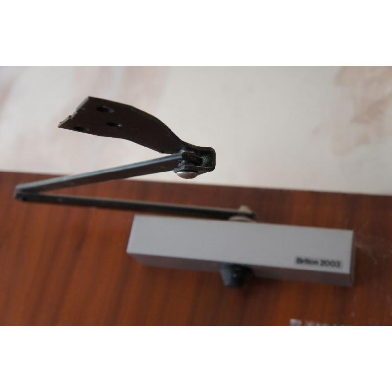 fire door Briton closer