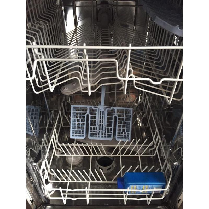 Slimline dish washer