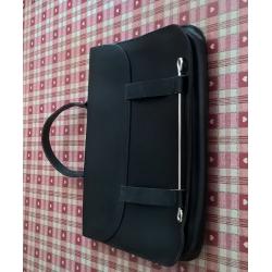 Leather sheet music case