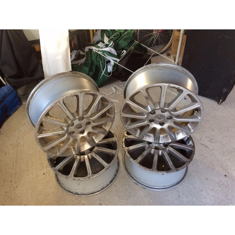 Clio 197/200 Sport Alloy Wheels