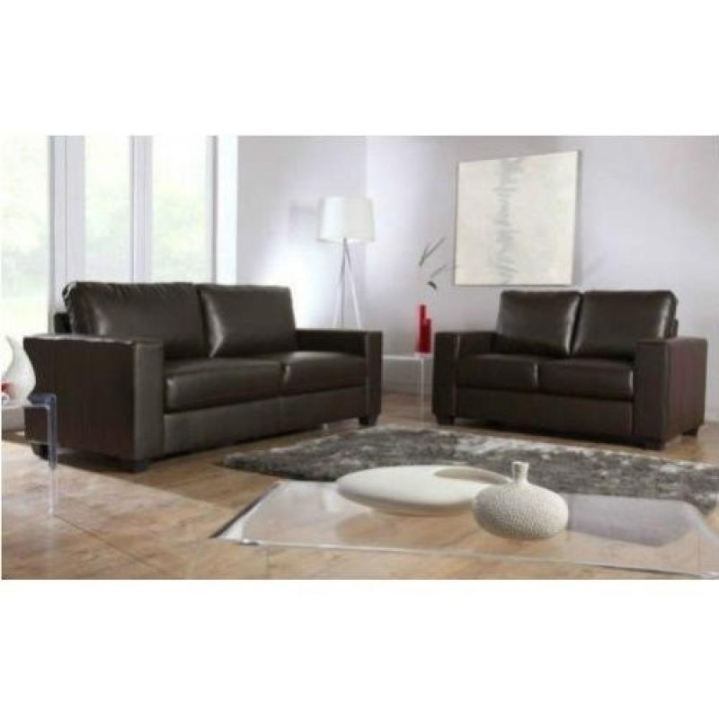 *Cheap Price* Good Quality Leather 3 2 Seater Sofa Set Black / Brown