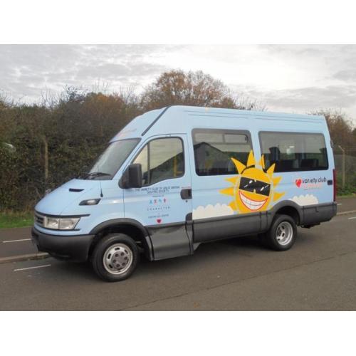 2006 06 IVECO-FORD DAILY 2.3HPT 40C12 120BHP MWB 13 SEATER DISABLED PASSENGER MI