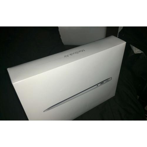 *New* 13inch Macbook Air 2015, latest model