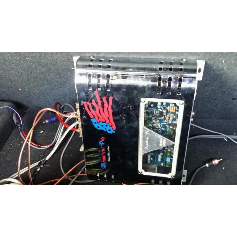 CAR SUBWOOFERS PLUS AMPLIFIER