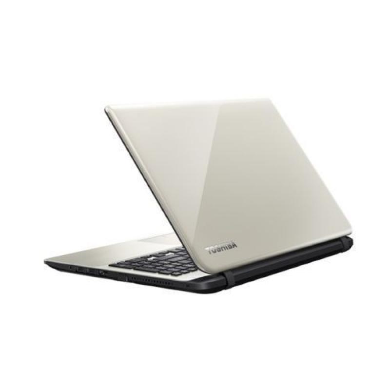 Toshiba Satellite C55-B854 4th Gen i3 4th Gen 500GB HDD 4GB RAM Windows 8.1 Like new condition