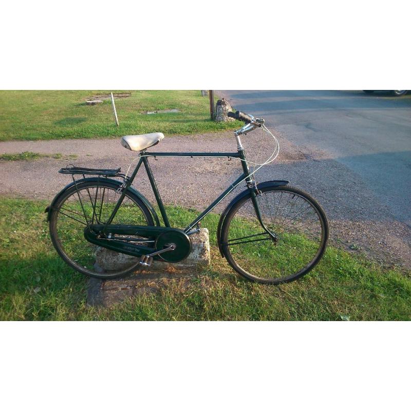 VINTAGE RALIEGH GENTS 3 SPEED TOURING BICYCLE