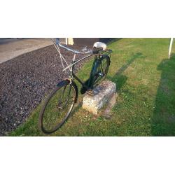 VINTAGE RALIEGH GENTS 3 SPEED TOURING BICYCLE