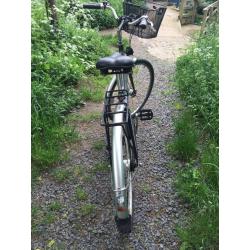 Women's GIANT Hybred Mountain Bike