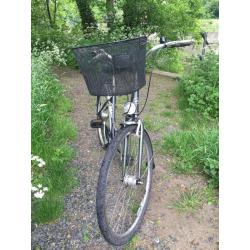 Women's GIANT Hybred Mountain Bike