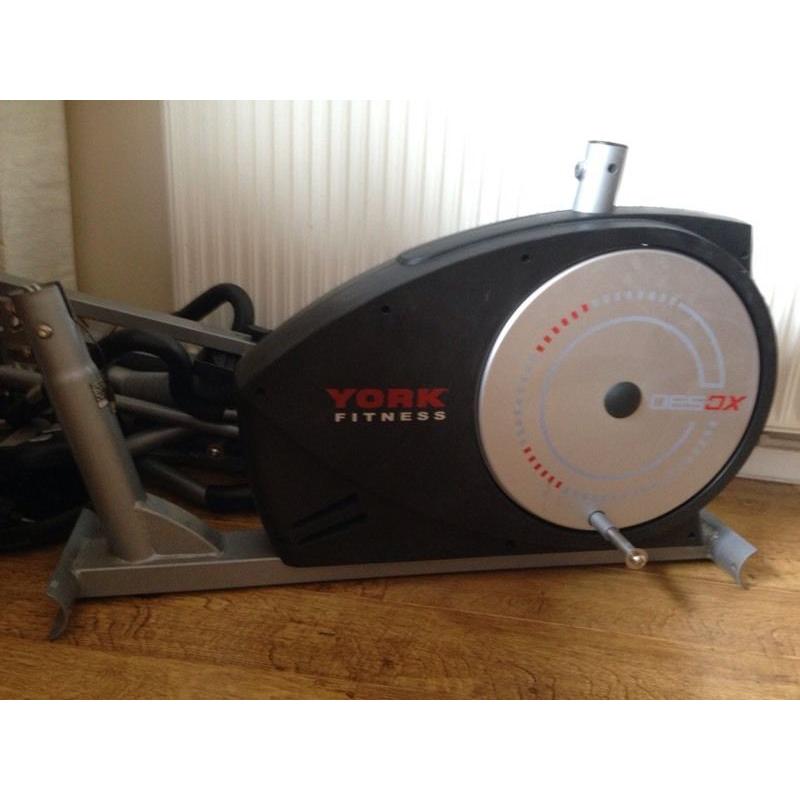 York Fitness Cross Trainer. XC530 as New