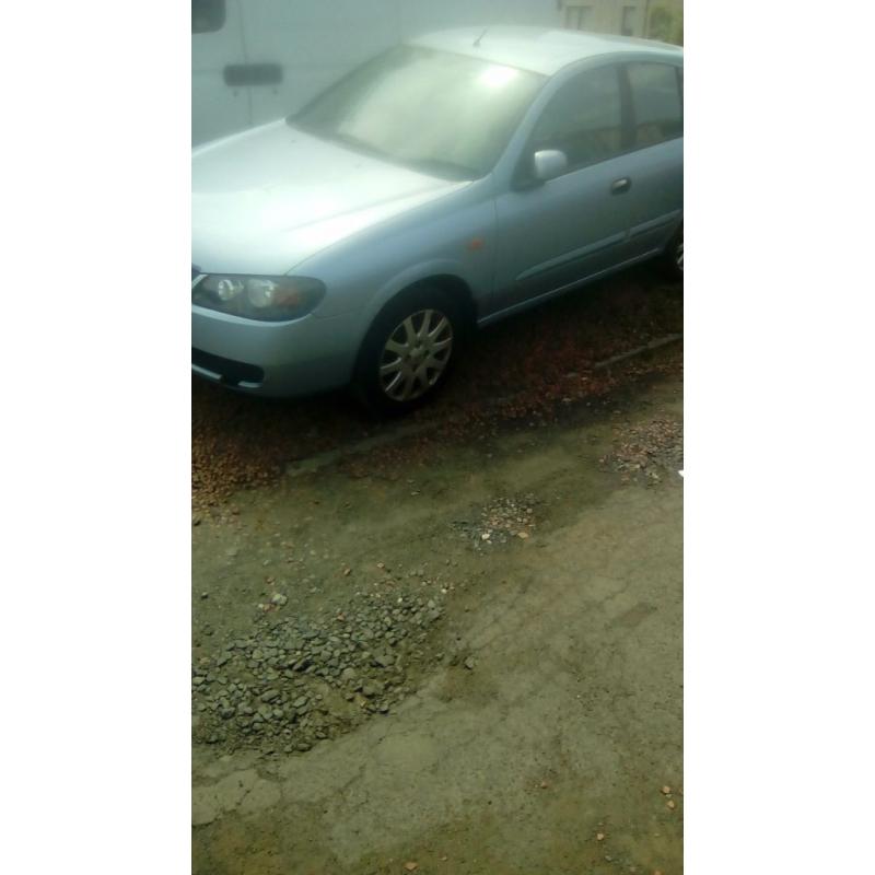 Breaking a 2003 almera