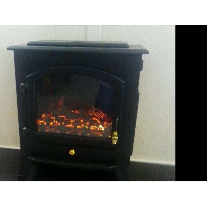 Flame effect electric stove