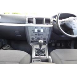 VAUXHALL VECTRA 1.9 CDTI EXCLUSIVE DIESEL ** 57 PLATE ** 50,000 MILES ** FULL HISTORY **