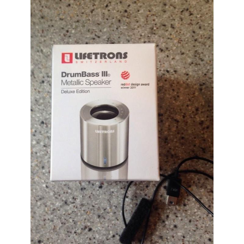 Lifetron portable speaker