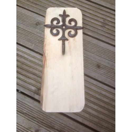 Rustic Decorative Chic Cast Iron Hook