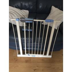 Lindam Easy-Fit Plus Safety Gate / Baby Gate / Stair Gate