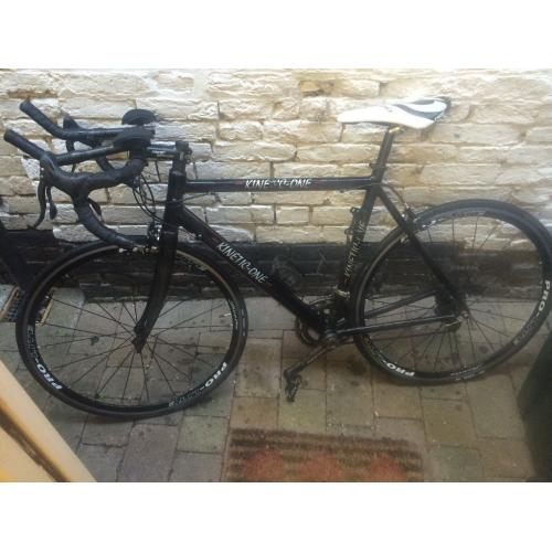 Racing Bike - Kinetic One