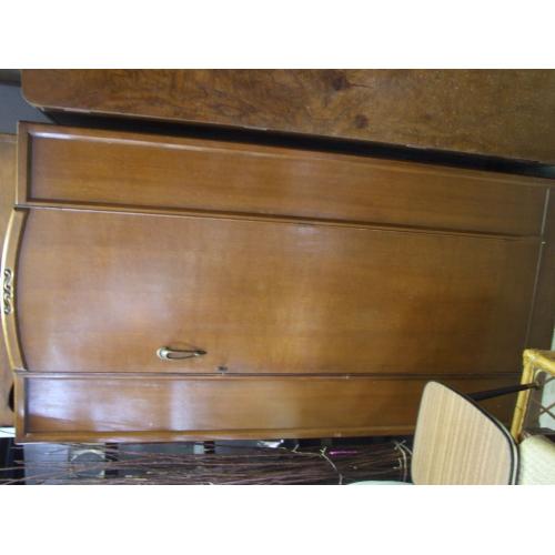 3 PIECE VINTAGE BEDROOM FURNITURE