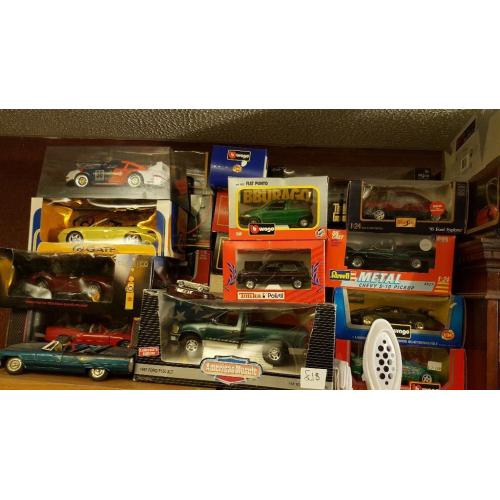 1.18 size collection of cars 95 of this size