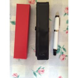 Mont Blanc White pen with leather case