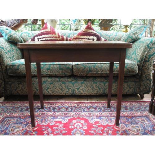 ANTIQUE GEORGIAN FOLD OVER TEA / CARD / SIDE TABLE SOLID MAHOGANY
