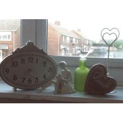 Shabby chic accessorises