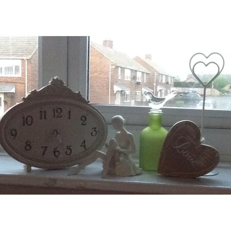 Shabby chic accessorises