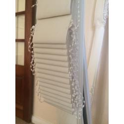 Vertical blinds: 237cm(w)x128cm(dr) & 177cm(w)x112cm(dr)