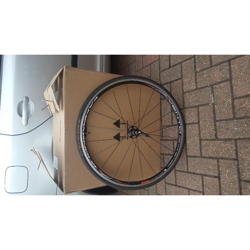 Campagnolo vento wheels 11 speed