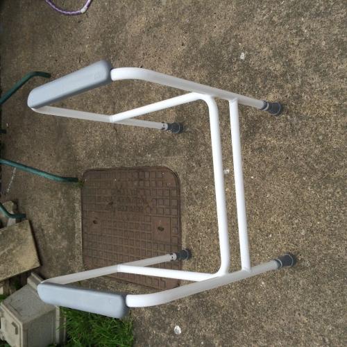 Toilet aid frame