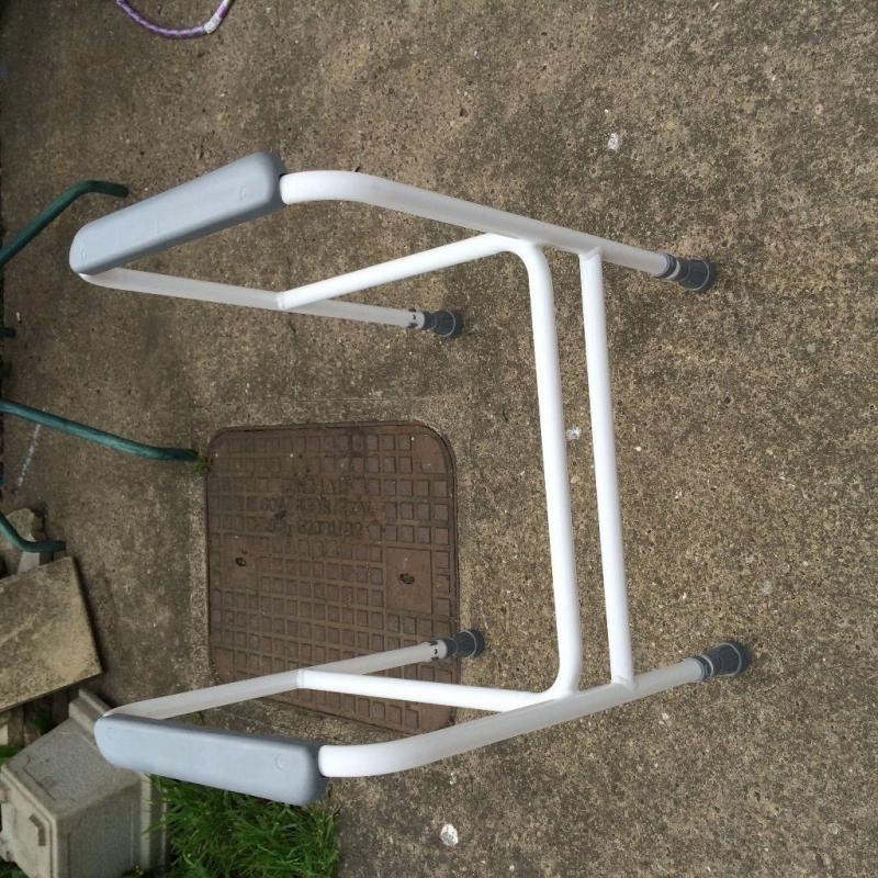 Toilet aid frame