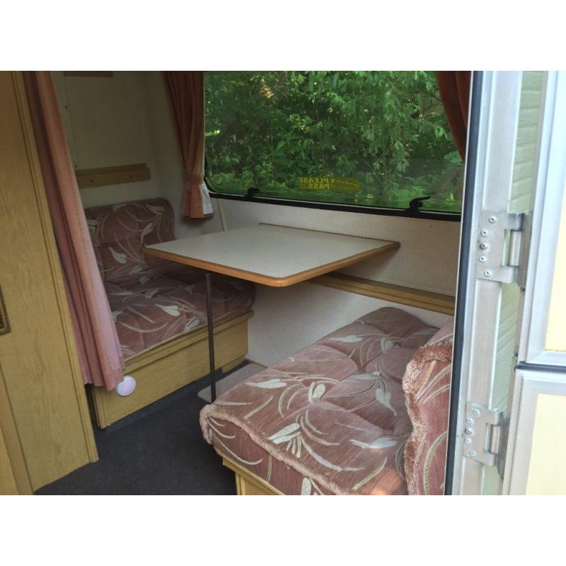 Abbey 1994 4 berth with Moter mover bargain
