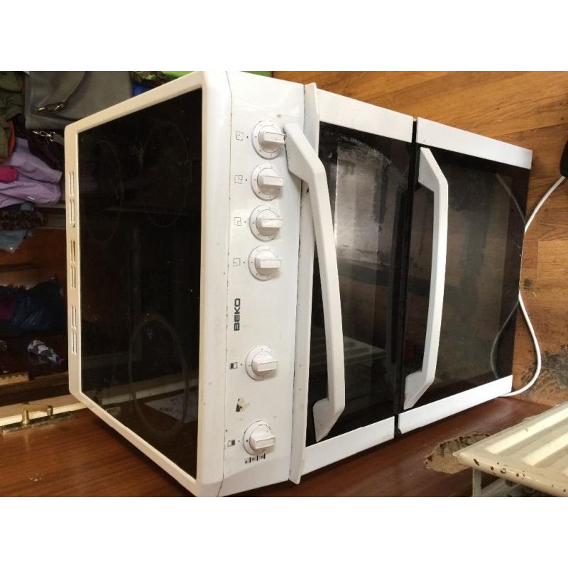 BEKO 600mm electric cooker