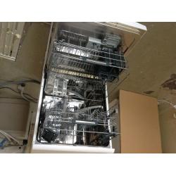 Hotpoint Ultima Eco Dishwasher