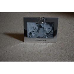 Silver 25th Wedding Anniversary Photo Frame (6 x 4) - Brand New in box