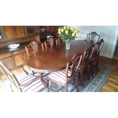Regency Dinning Set (8 seater)