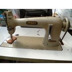 PFAFF INDUSTRIAL SEWING MACHINE (ideal for LEATHER, UPHOLSTERY