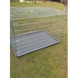 Two door dog cage **Excellent Condition**
