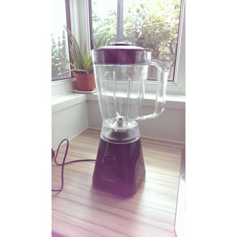 Basic food blender - as new.