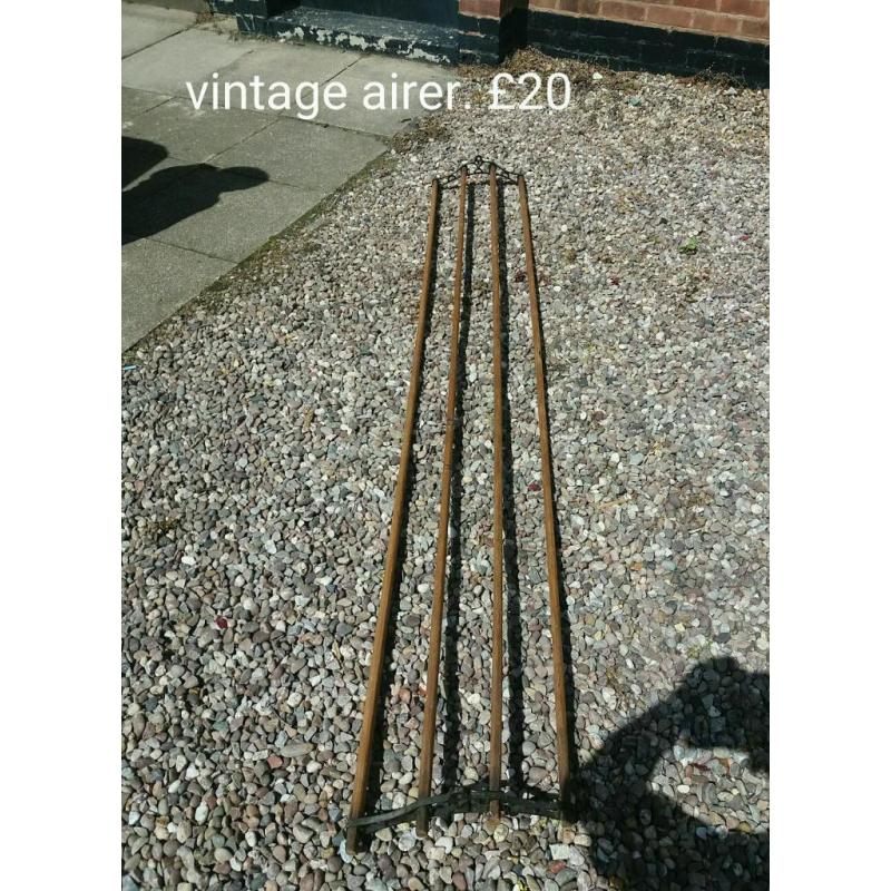 Vintage airer