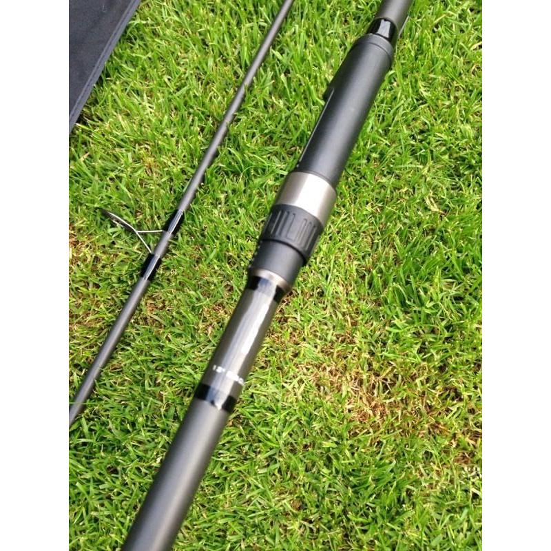 WYCHWOOD 12 ft fishing rod