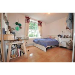 CENTRAL LONDON**ZONE 2**SWEET BIG DOUBLE ROOM**2 MIN KENTISH TOWN ROAD STATION**